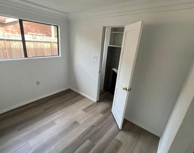2107 Garvey Drive - Photo Thumbnail 19