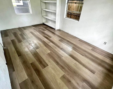2107 Garvey Drive - Photo Thumbnail 20