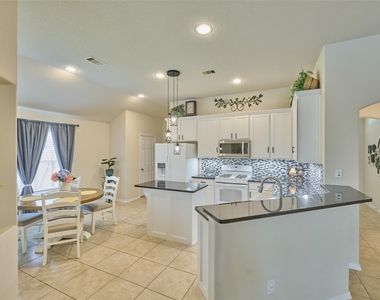 9940 Yearling Place - Photo Thumbnail 11
