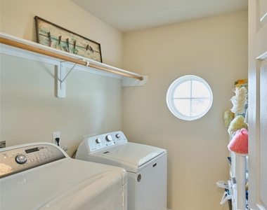 9940 Yearling Place - Photo Thumbnail 17
