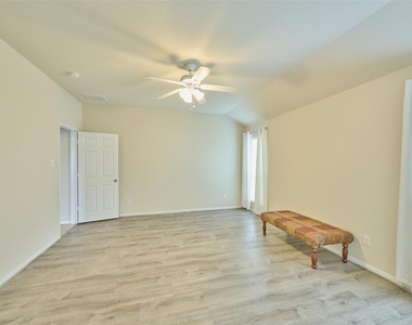 9940 Yearling Place - Photo Thumbnail 20