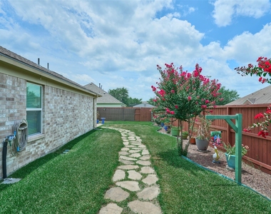 9940 Yearling Place - Photo Thumbnail 30