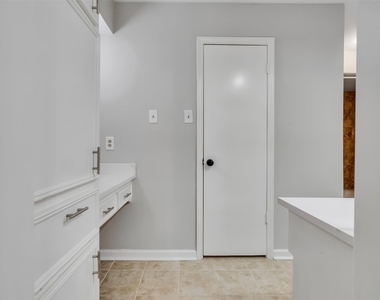 14134 Cleobrook Drive - Photo Thumbnail 16