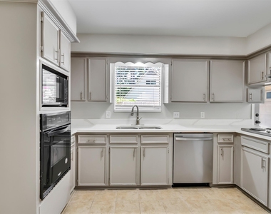 14134 Cleobrook Drive - Photo Thumbnail 10
