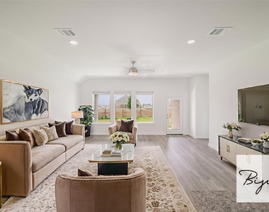 1728 Daylight Lake Drive - Photo Thumbnail 10
