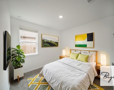 1728 Daylight Lake Drive - Photo Thumbnail 20