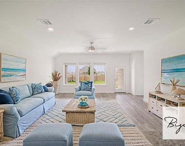 1728 Daylight Lake Drive - Photo Thumbnail 2