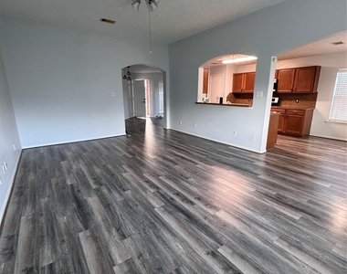 19215 Anthurium Court - Photo Thumbnail 4