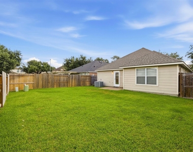 7719 Serene Wood Lane - Photo Thumbnail 23
