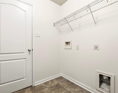 7719 Serene Wood Lane - Photo Thumbnail 20