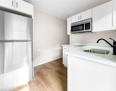 306 Sw 19th Avenue - Photo Thumbnail 9
