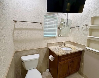 350 Gulf Boulevard - Photo Thumbnail 9