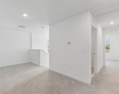 7847 Abagail Drive - Photo Thumbnail 12