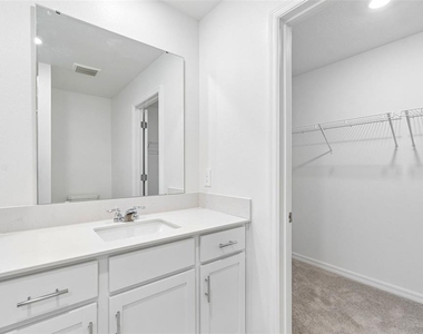 7847 Abagail Drive - Photo Thumbnail 18