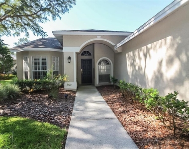 17765 Oak Bridge Street - Photo Thumbnail 3