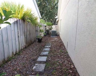 17765 Oak Bridge Street - Photo Thumbnail 26