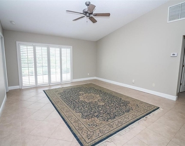 17765 Oak Bridge Street - Photo Thumbnail 9