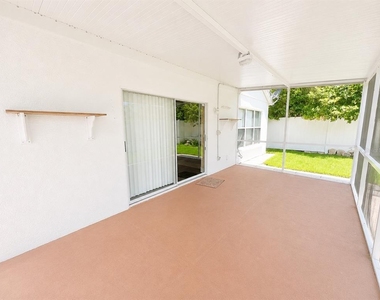 4201 Pine Isle Drive - Photo Thumbnail 18