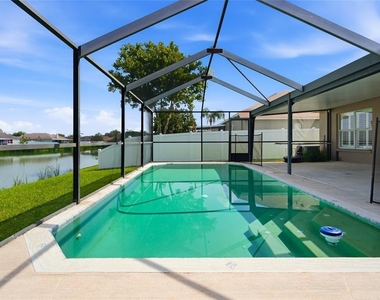 29417 Crossland Drive - Photo Thumbnail 24