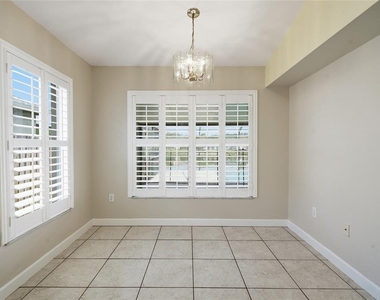 29417 Crossland Drive - Photo Thumbnail 16