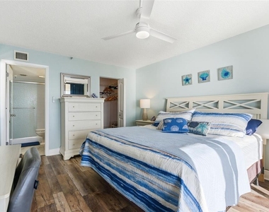 15462 Gulf Boulevard - Photo Thumbnail 25