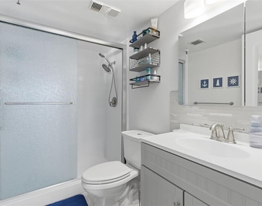 15462 Gulf Boulevard - Photo Thumbnail 26