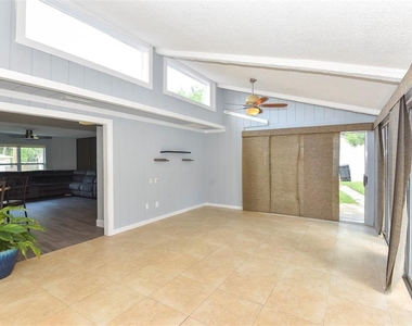 781 Little Pine Drive - Photo Thumbnail 3