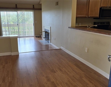 115 112th Avenue Ne - Photo Thumbnail 7