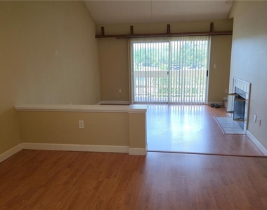 115 112th Avenue Ne - Photo Thumbnail 2