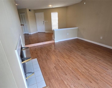 115 112th Avenue Ne - Photo Thumbnail 13