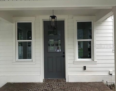 2204 N Central Avenue - Photo Thumbnail 3