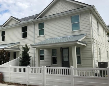 2204 N Central Avenue - Photo Thumbnail 2