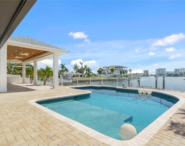3924 Versailles Drive - Photo Thumbnail 27