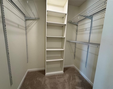 2611 Bayshore Boulevard - Photo Thumbnail 24