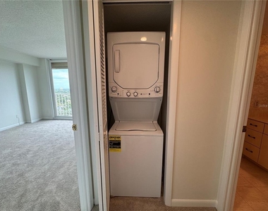 2611 Bayshore Boulevard - Photo Thumbnail 33