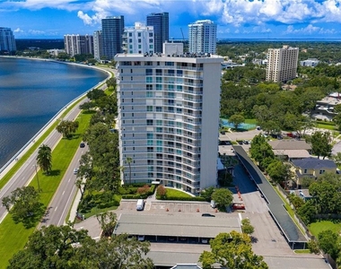 2611 Bayshore Boulevard - Photo Thumbnail 56