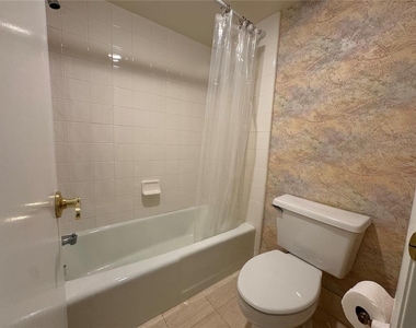 2611 Bayshore Boulevard - Photo Thumbnail 31