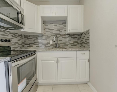 5106 W Richardson Avenue - Photo Thumbnail 6