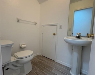 1324 Kelridge Place - Photo Thumbnail 11