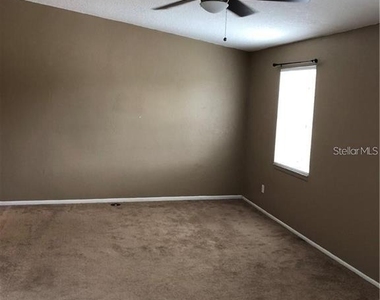 5453 Sweetwater Terrace Circle - Photo Thumbnail 7