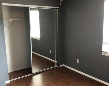 5453 Sweetwater Terrace Circle - Photo Thumbnail 4