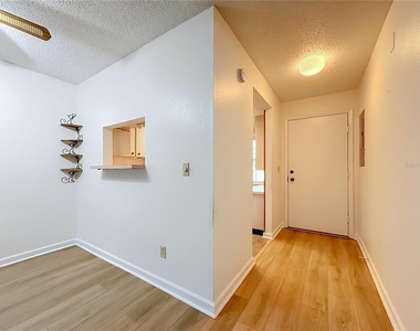 2465 Northside Dr - Photo Thumbnail 6