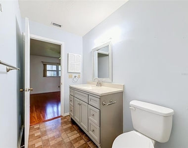 2465 Northside Dr - Photo Thumbnail 13