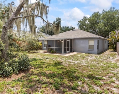 11111 Lakeside Vista Drive - Photo Thumbnail 19