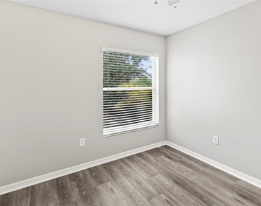 11111 Lakeside Vista Drive - Photo Thumbnail 38