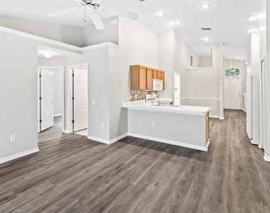 11111 Lakeside Vista Drive - Photo Thumbnail 36