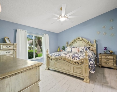 713 Manchester Woods Drive - Photo Thumbnail 21
