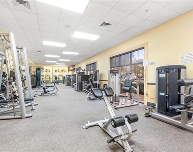 713 Manchester Woods Drive - Photo Thumbnail 52