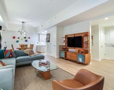 450 Knights Run Avenue - Photo Thumbnail 6