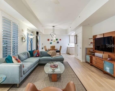 450 Knights Run Avenue - Photo Thumbnail 7